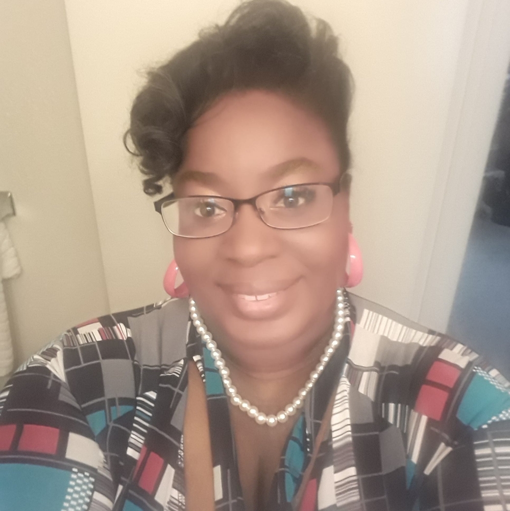 Meet your Posher, Imani